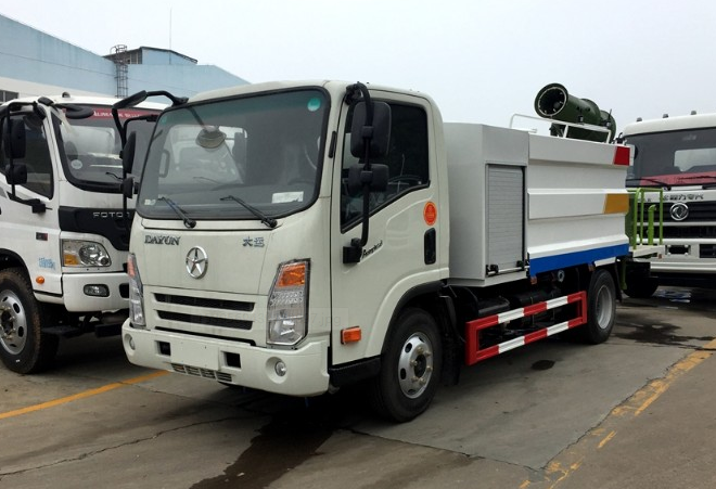 大運(yùn)多功能環(huán)境檢測抑塵車 大運(yùn)多功能環(huán)境檢測抑塵車圖片