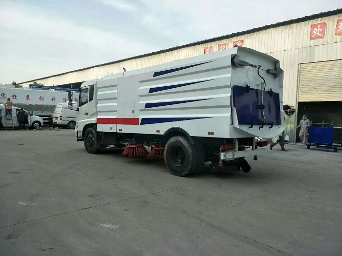 東風(fēng)天錦掃路車 東風(fēng)天錦掃路車圖片