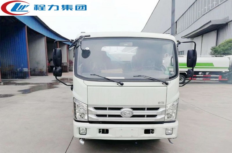 福田康瑞5方灑水車