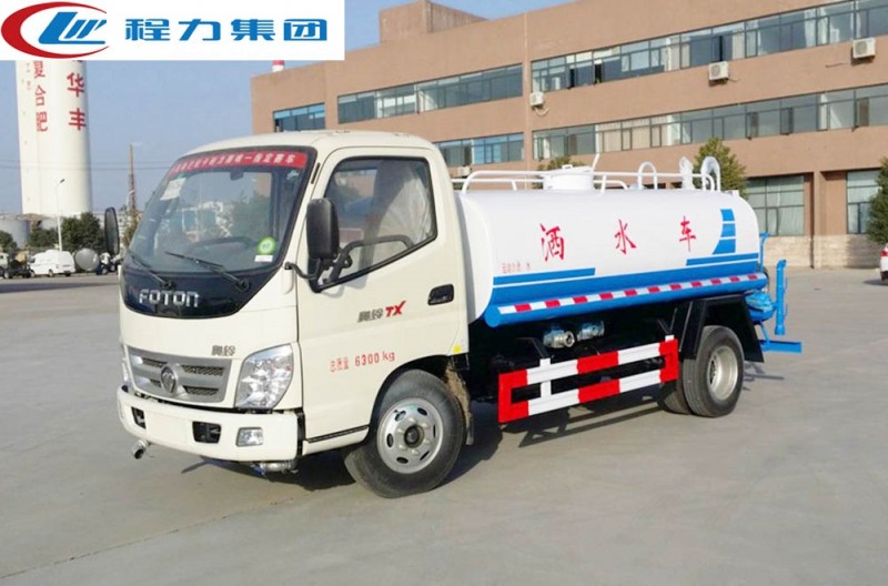 福田奧鈴5-6方灑水車(chē)