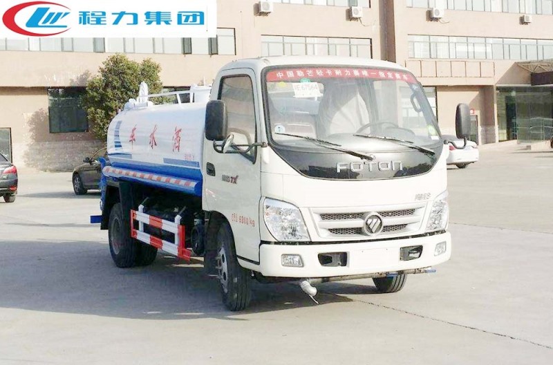 福田奧鈴5-6方灑水車(chē)