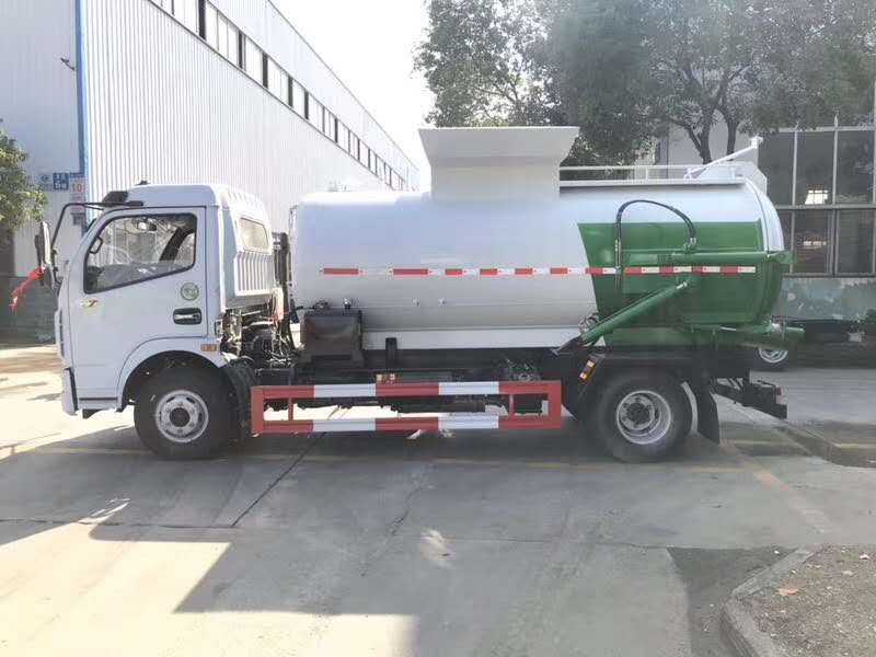 東風大多利卡6方餐廚垃圾車