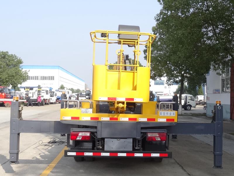 江鈴凱銳20米伸縮臂高空作業(yè)車 江鈴凱銳20米伸縮臂高空作業(yè)車圖片