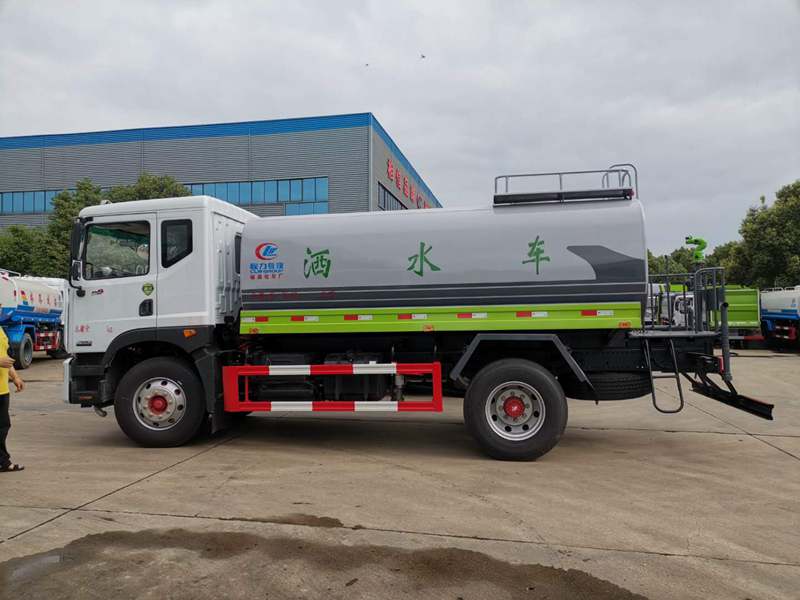 國六東風(fēng)D9灑水車 國六東風(fēng)D9灑水車圖片