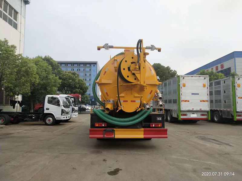 東風天錦清洗吸污車圖片